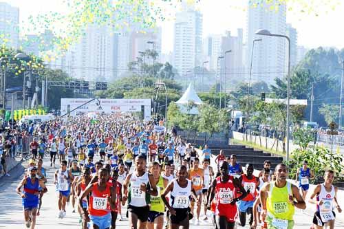 Maratona agita a cidade no domingo / Foto:  Sergio Shibuya / ZDL